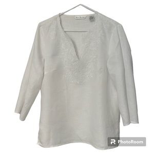 Susan Bristol White Top Size L